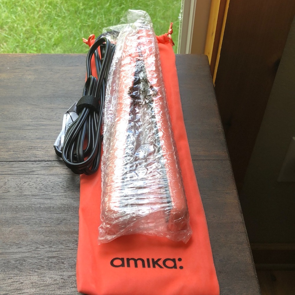 Amika Strand Perfect Ceramic Styler